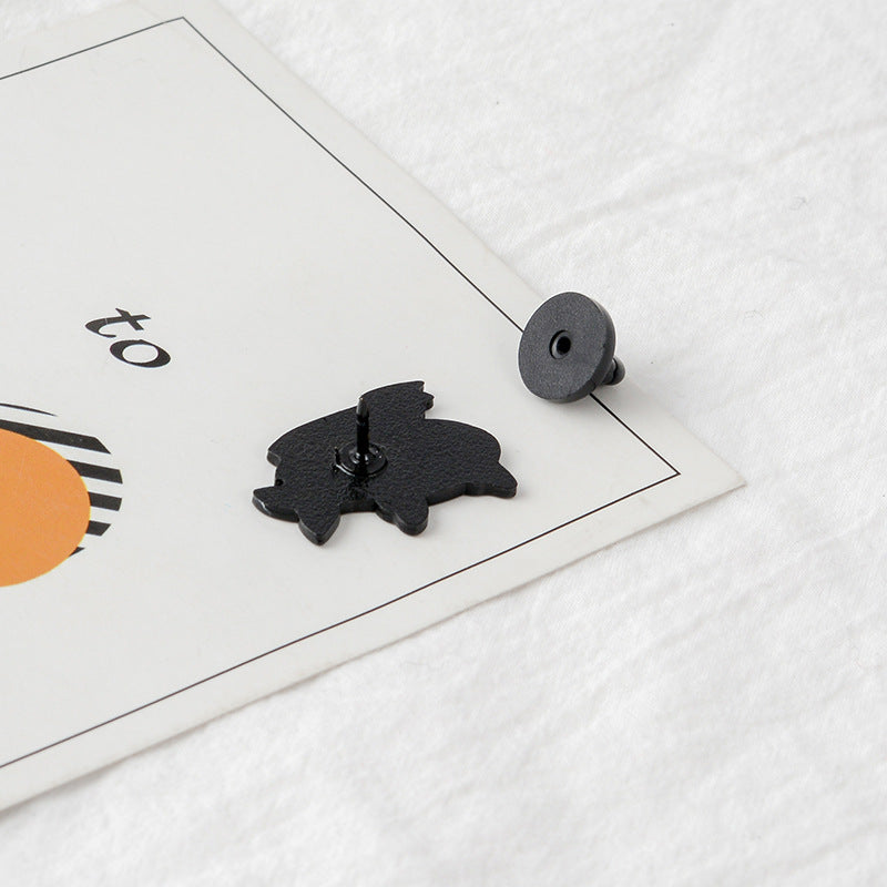 "CUTE SHARK" PIN Y021403