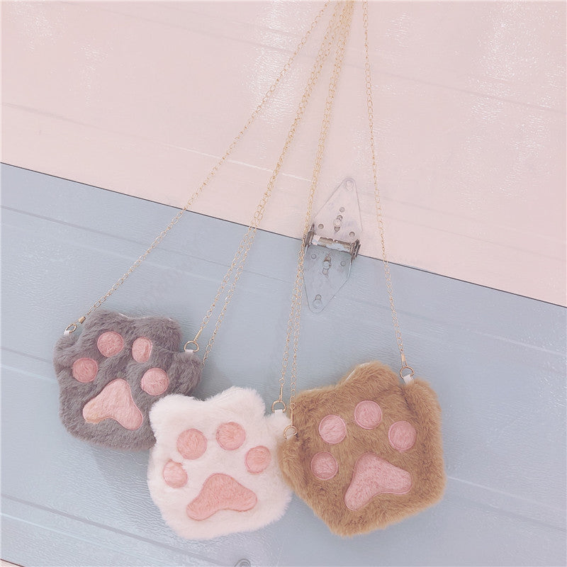 "CAT PAW FURRY" SHOULDER BAG Y031708