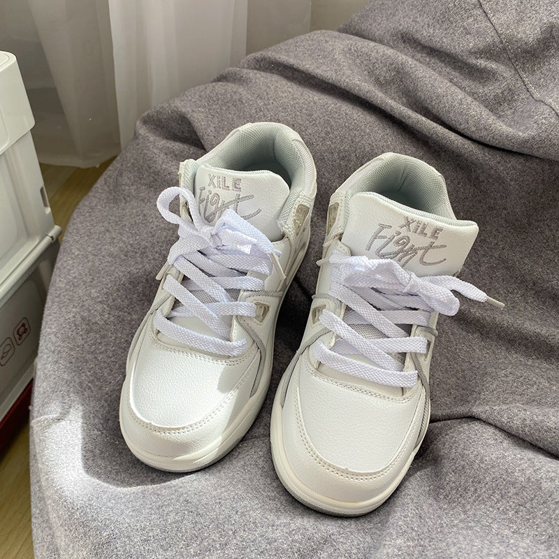 New white college style sports shoes UB3530