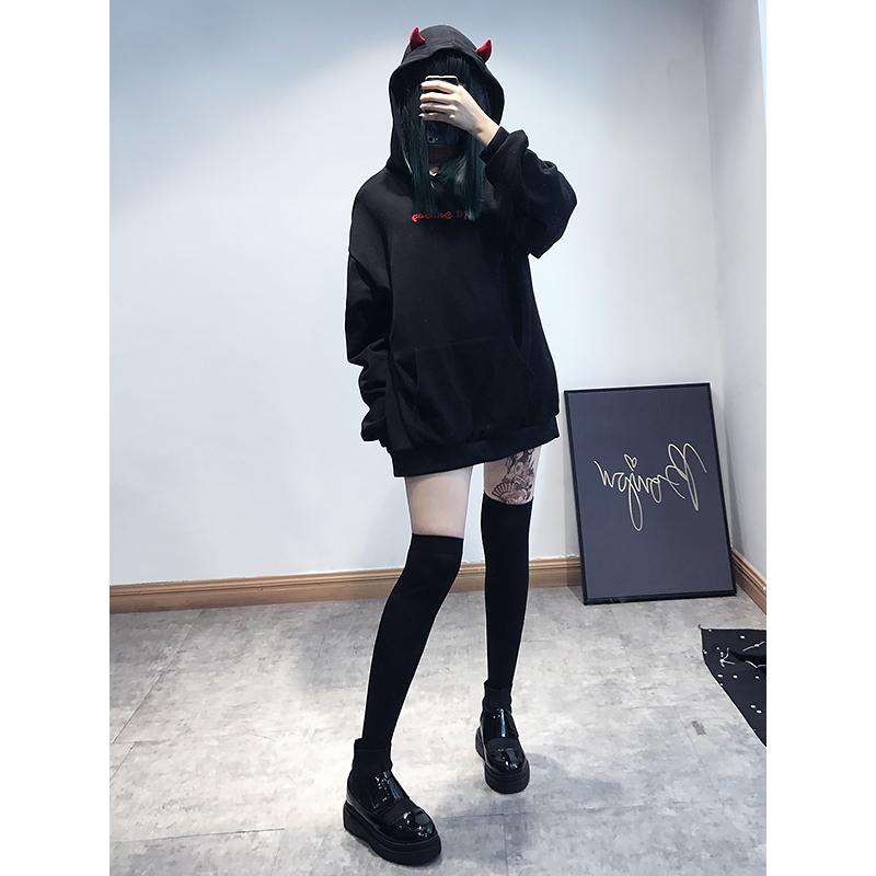 "DEVIL" BLACK HOODIE K080104