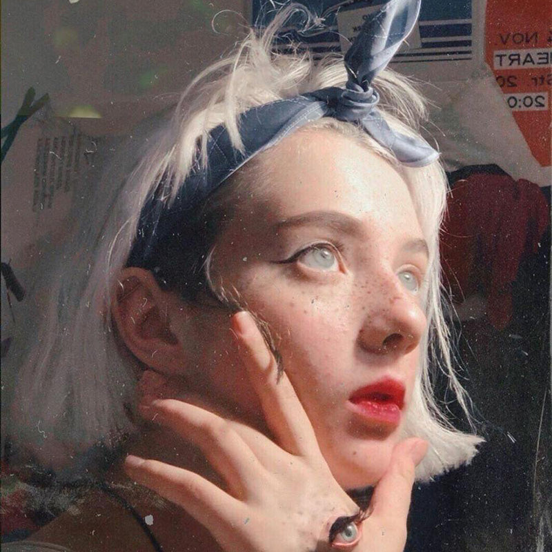 "WHITE FLUFFY AIR BANGS" WIG S040105