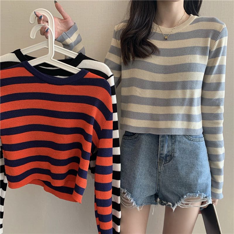 "CONTRAST STRIPED LONG SLEEVE" CROP TOP N091604