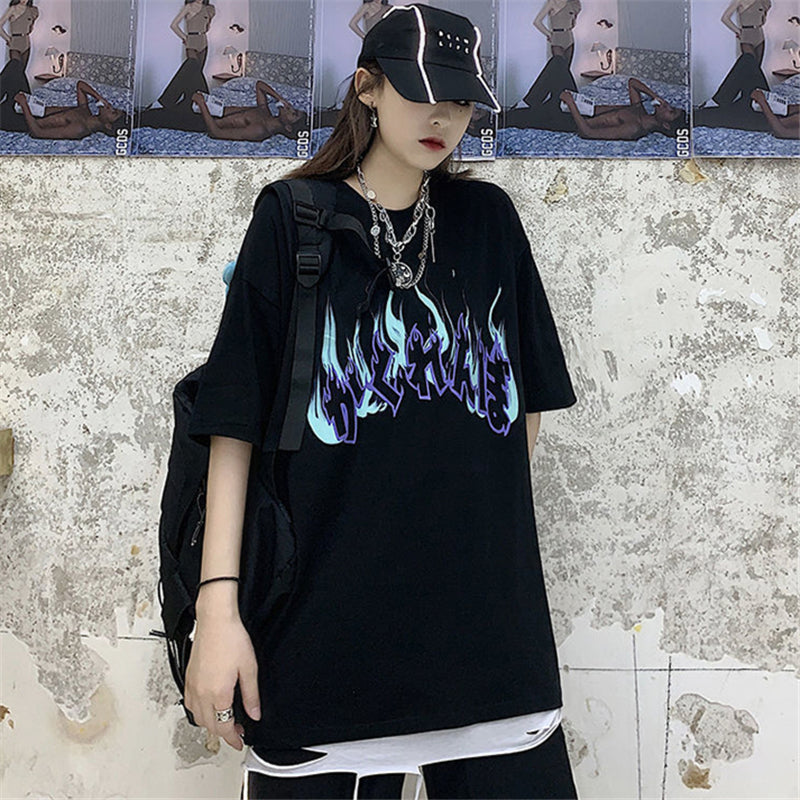 "BLACK/WHITE HARAJUKU FLAME PRINT" T-SHIRT UB2458