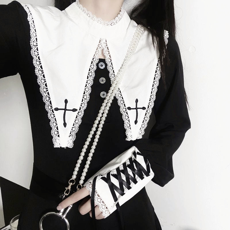 GOTHIC BLACK WHITE LACE STITCHING LACE DRESS UB2730