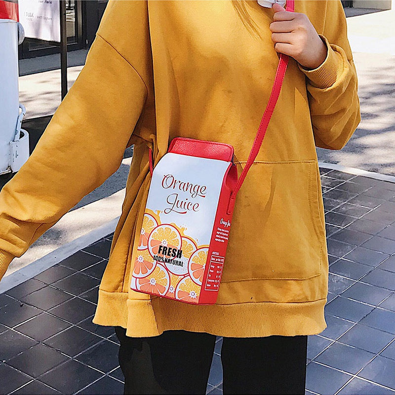 "CUTE DRINK BOTTLE" CROSSBODY BAG D060611