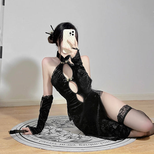 PURE DESIRE LACE CHEONGSAM UB98320