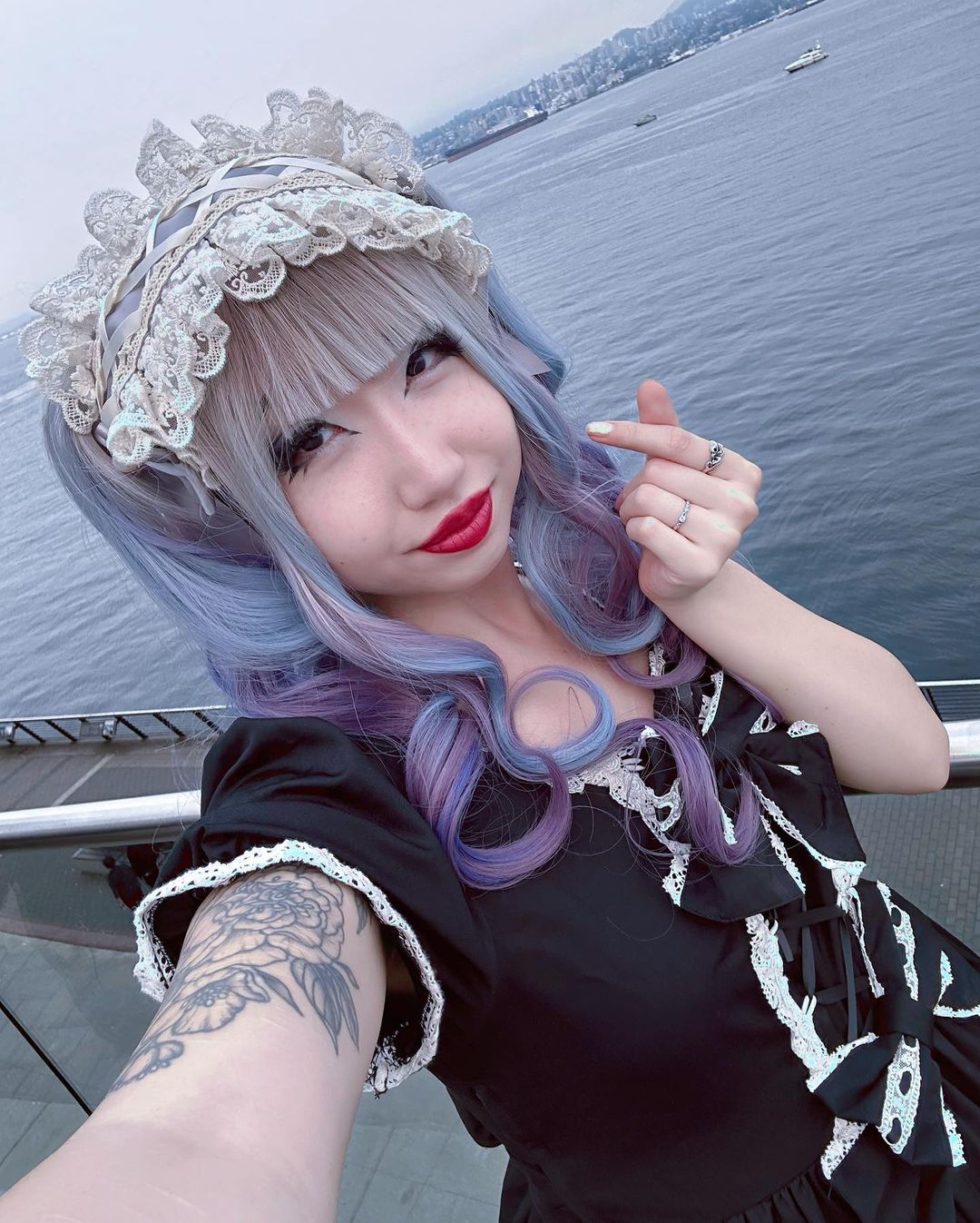 "LOLITA MISTY GRADIENT LONG CURLY" WIG N110205