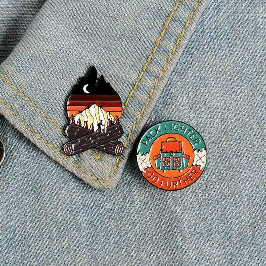 "CAMPING" PINS Y021204