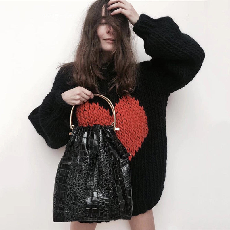 Black/White Love Sweater ER5842