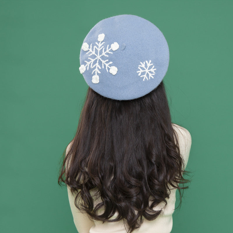 SNOWFLAKE WOOL HANDMADE EMBROIDERED BERET UB3422