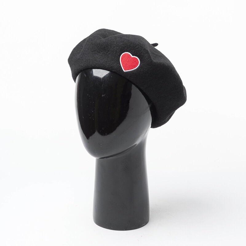 [@maggielivings ] "LOVE HEART BLACK" BERET K110708