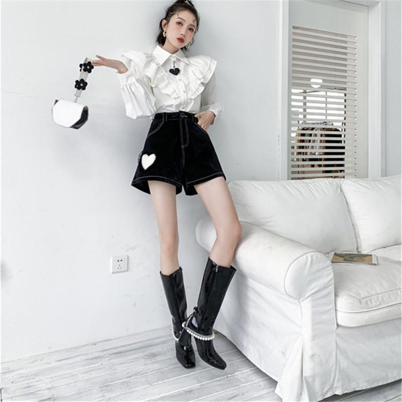 White Shirt Puff Sleeve Top/Black Shorts UB3221