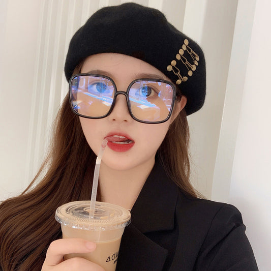 Metal Button Retro Beret UB3428