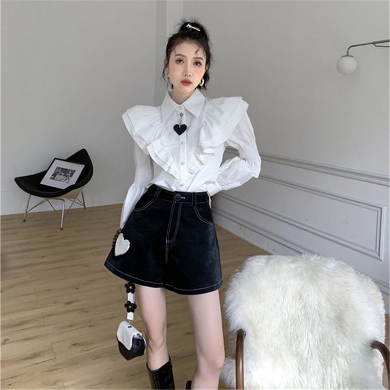 White Shirt Puff Sleeve Top/Black Shorts UB3221
