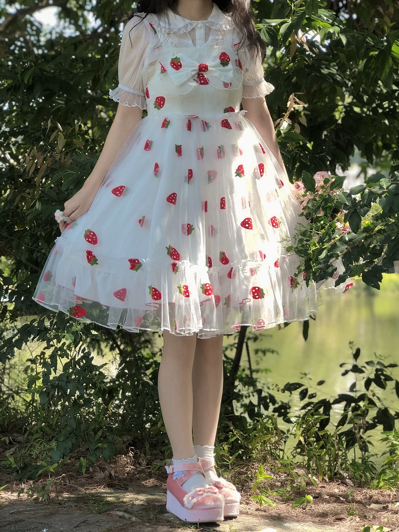 Lolita Mesh Strawberry Embroidery Bow Jsk Sling Dress UB6304