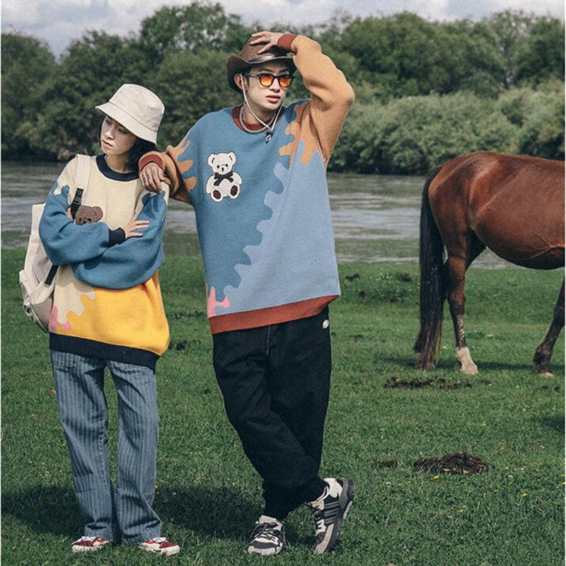 CUTE BEAR FASHION COLOR PULLOVER COUPLE SWEATER UB3439