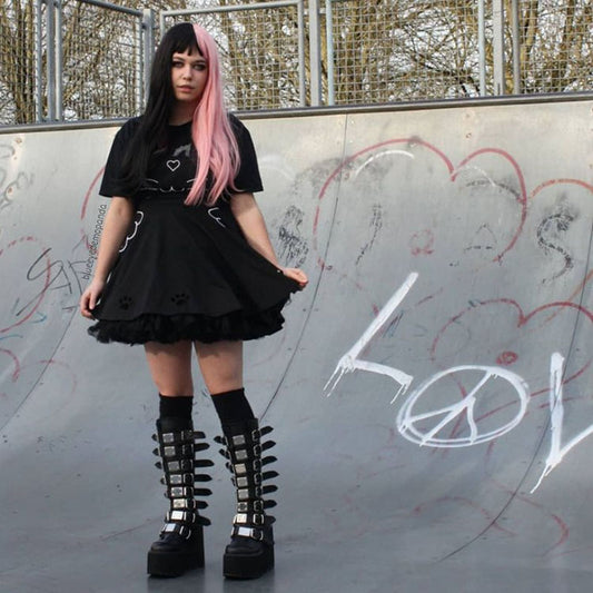 [@blueeyedemopanda] "HALF BLACK HALF PINK LOLITA LONG CURLY" WIG D052009