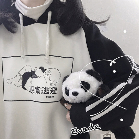 "ESCAPE FROM REALITY" HOODIE W110601