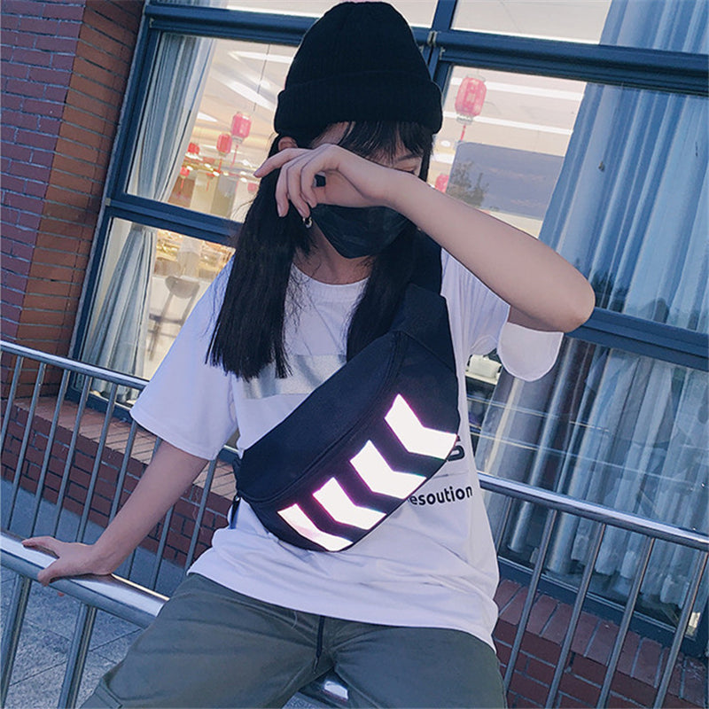 “REFLECTIVE STRIP” CROSSBODY BAG W110506