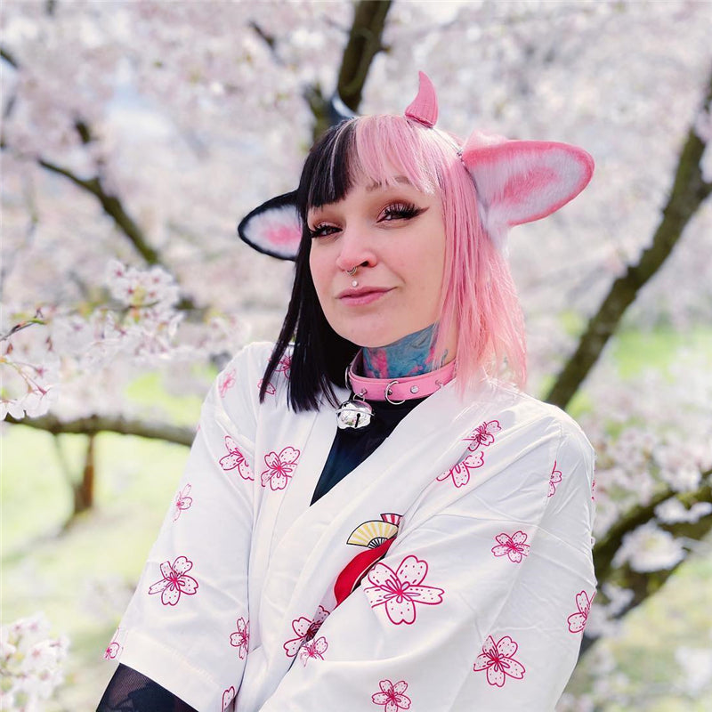 [@ronyahmononoke] BLACK WHITE SAKURA FORTUNE CAT CARDIGAN UB2639