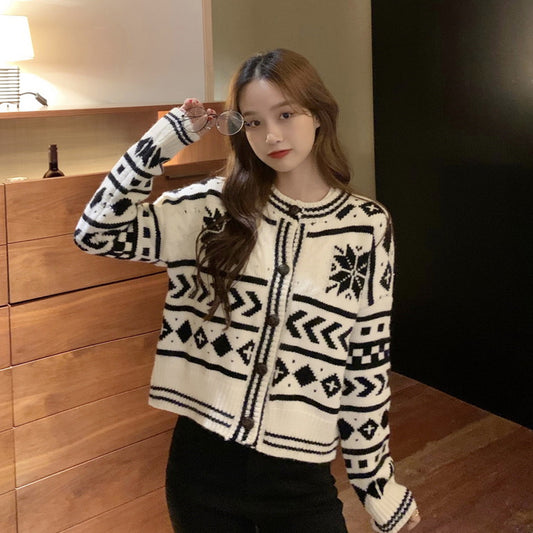 "BLACK WHITE PATTERN SWEATER" CARDIGAN N102106