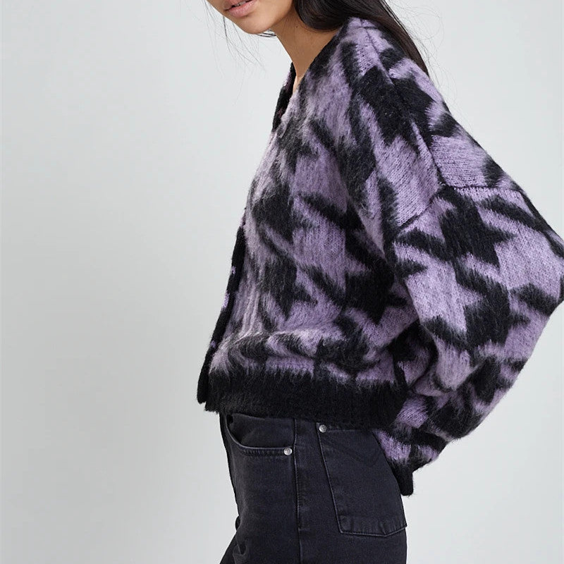 [@izabela_zabielska]"PURPLE BLACK HOUNDSTOOTH FURRY KNIT" CARDIGAN N110908