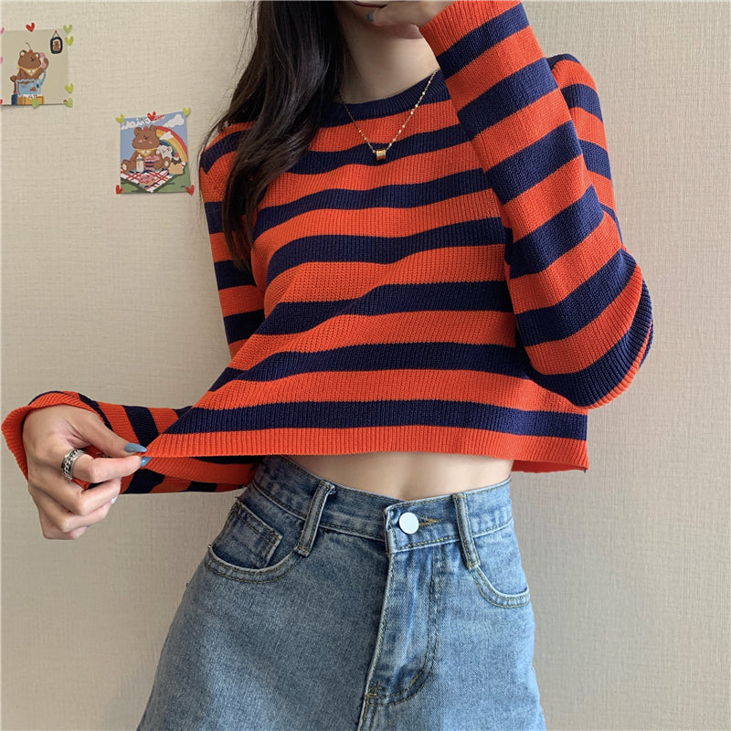 "CONTRAST STRIPED LONG SLEEVE" CROP TOP N091604