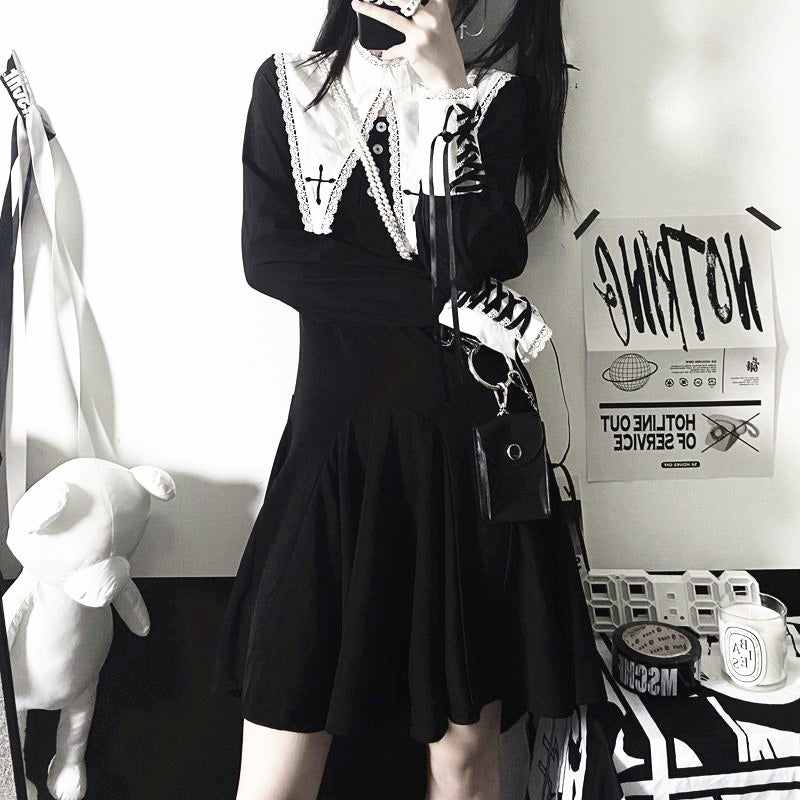 GOTHIC BLACK WHITE LACE STITCHING LACE DRESS UB2730