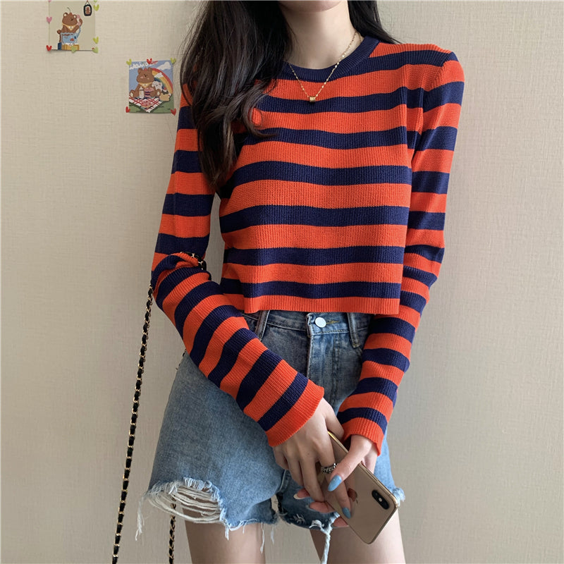 "CONTRAST STRIPED LONG SLEEVE" CROP TOP N091604