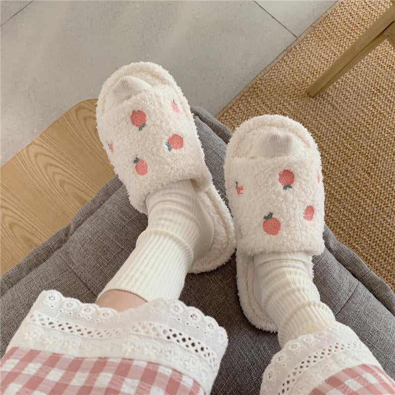 PINK/WHITE PEACH EMBROIDERED PLUSH SLIPPERS UB2764