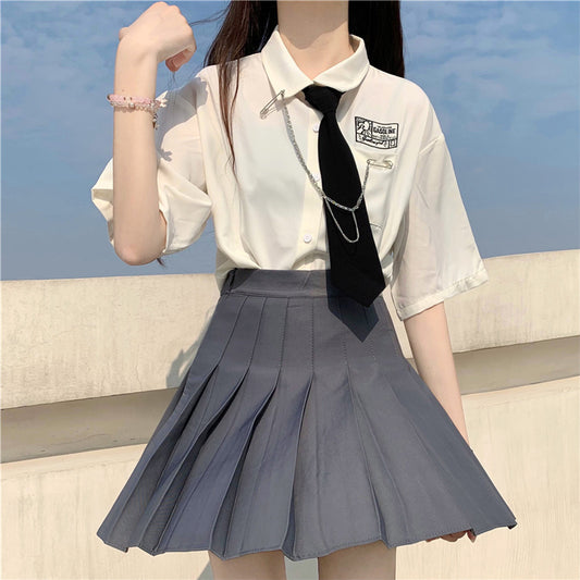 "JK WHITE SHIRT/GRAY PLEATED" SKIRT N053102