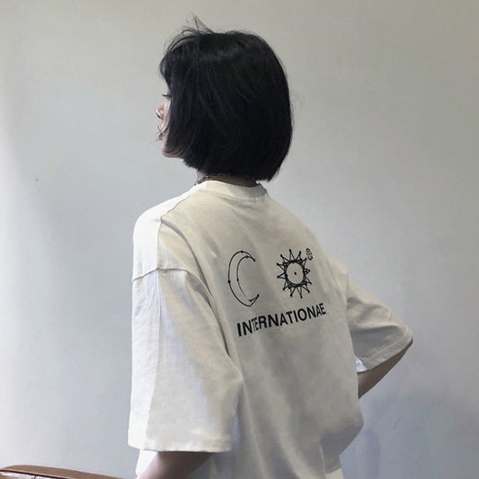 "BLACK WHITE SUN MOON PRINT" T-SHIRT D052202