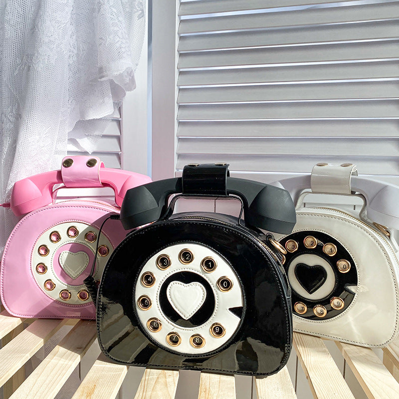 "LOVE HEART TELEPHONE" BAG D050808