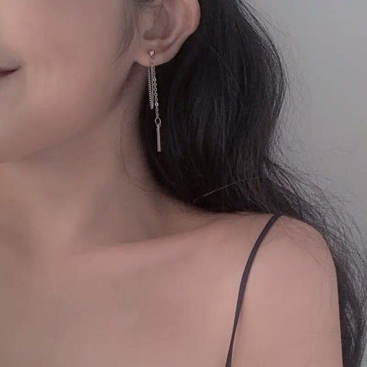 "CHAIN TASSEL" EARRINGS D042301